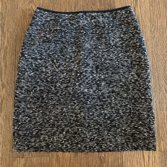 Kate Spade Dresses & Skirts - Kate Spade Skirt Tweed Classic ♠️